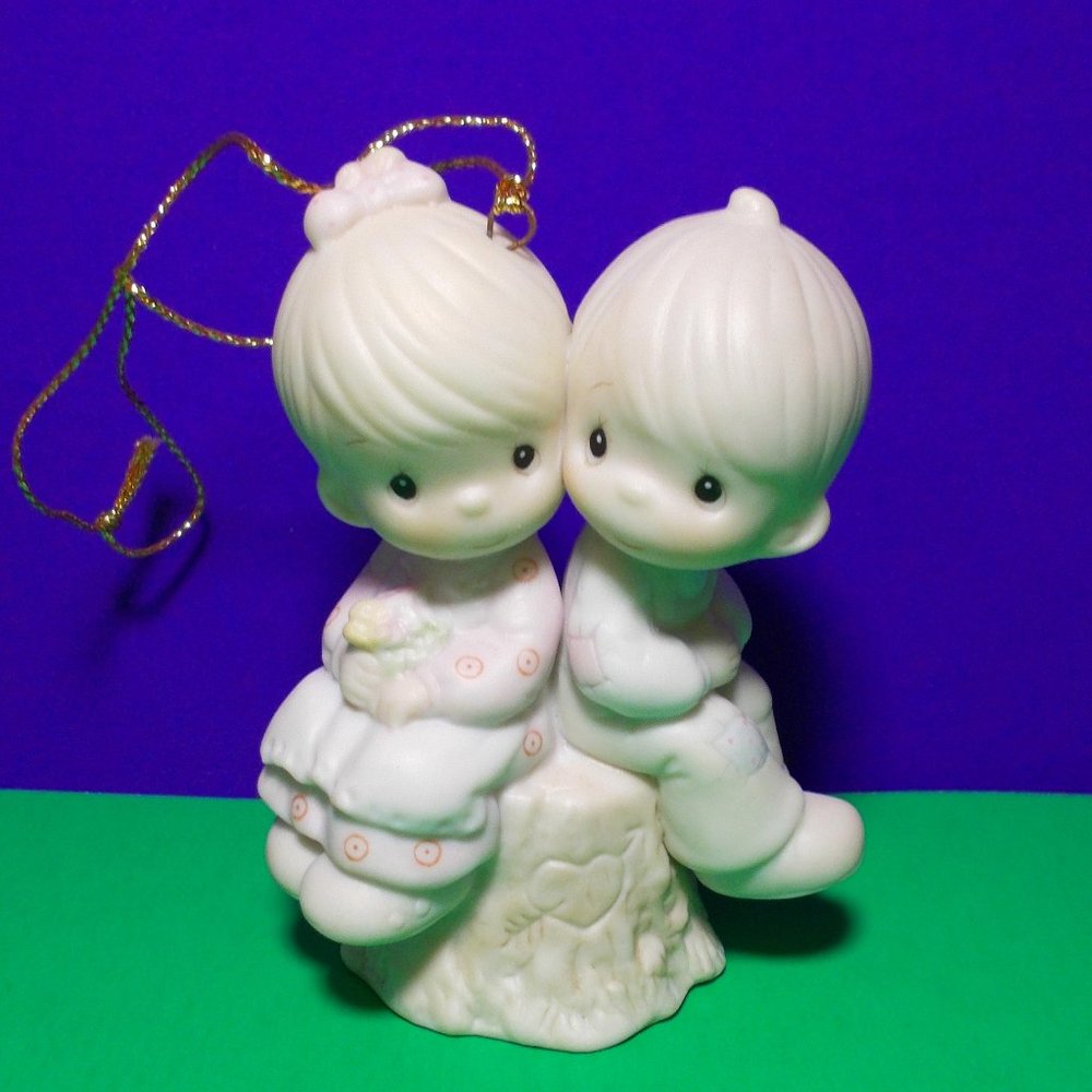 RARE PRECIOUS MOMENTS 1989 Collectible "LOVE ONE ANOTHER" NWB VTG